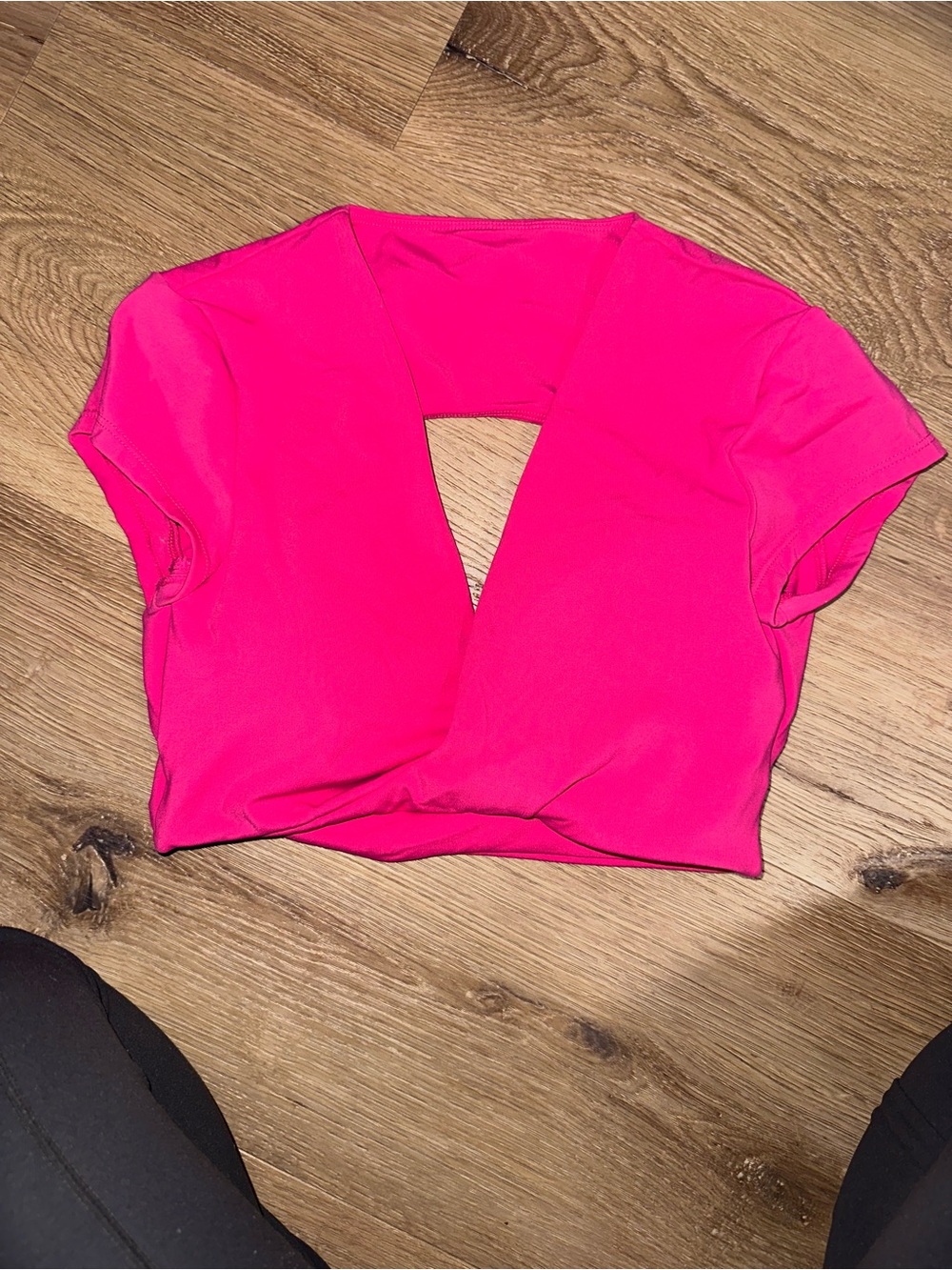 Oner Active Berry bloom crop top